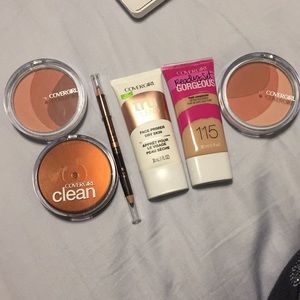Covergirl Cosmetics Bundle! Opened package, UNUSED